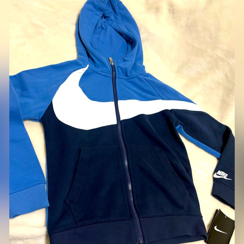 NEW! Nike Hoodie Sweater Boys